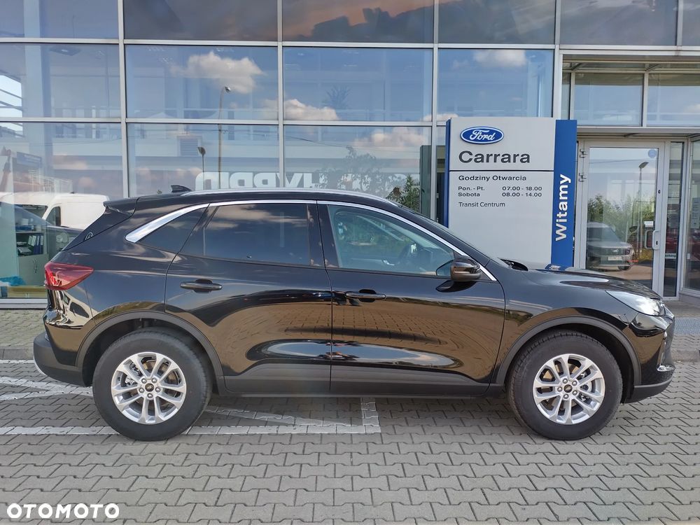 Ford Kuga 2.5 FHEV FWD Titanium eCVT - 2