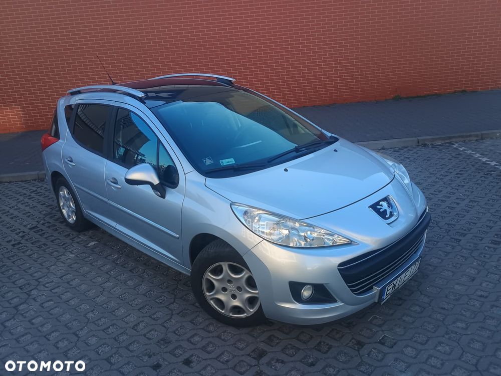 Peugeot 207 - 3