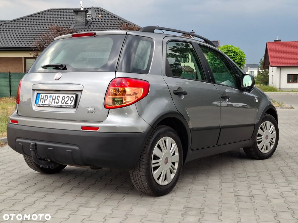Fiat Sedici 1.6 16V 4x2 Emotion - 18