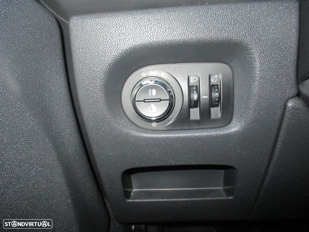 Opel Corsa 1.2 City S/S - 18