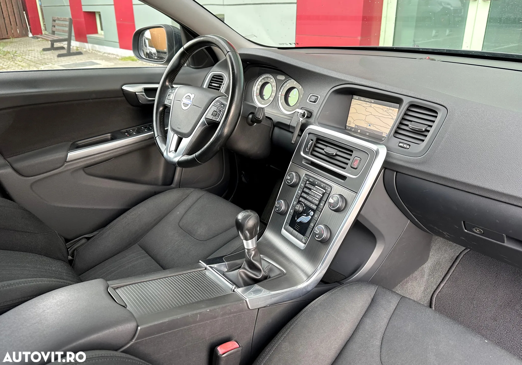 Volvo S60 - 10