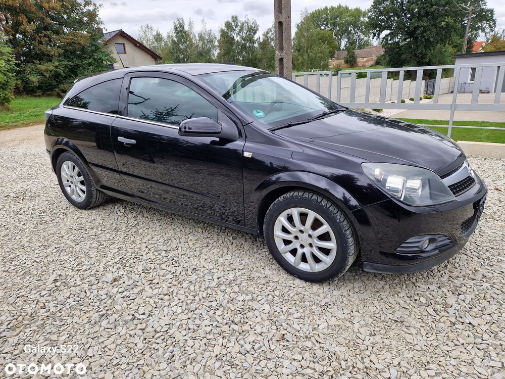 Opel Astra III GTC 1.6 Enjoy - 5
