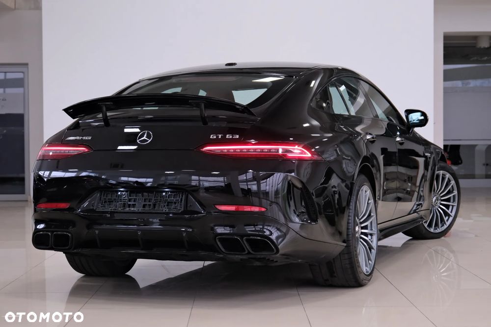 Mercedes-Benz AMG GT 63 4Matic+ Speedshift MCT 9G - 17