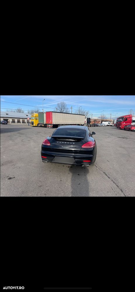Porsche Panamera - 6