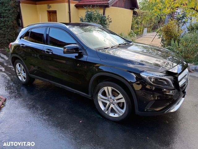 Mercedes-Benz GLA 220 CDI 4Matic 7G-DCT - 9