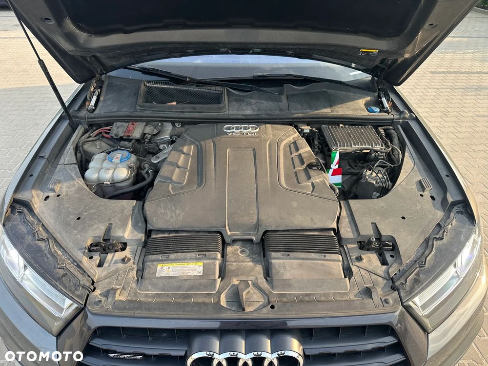 Audi Q7 - 21