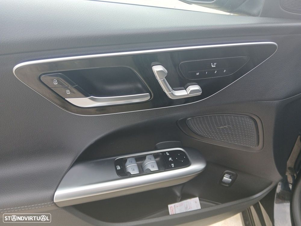 Mercedes-Benz C 220 Station d 9G-TRONIC Avantgarde - 17