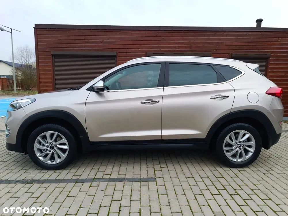 Hyundai Tucson 1.6 GDi Comfort 2WD - 26
