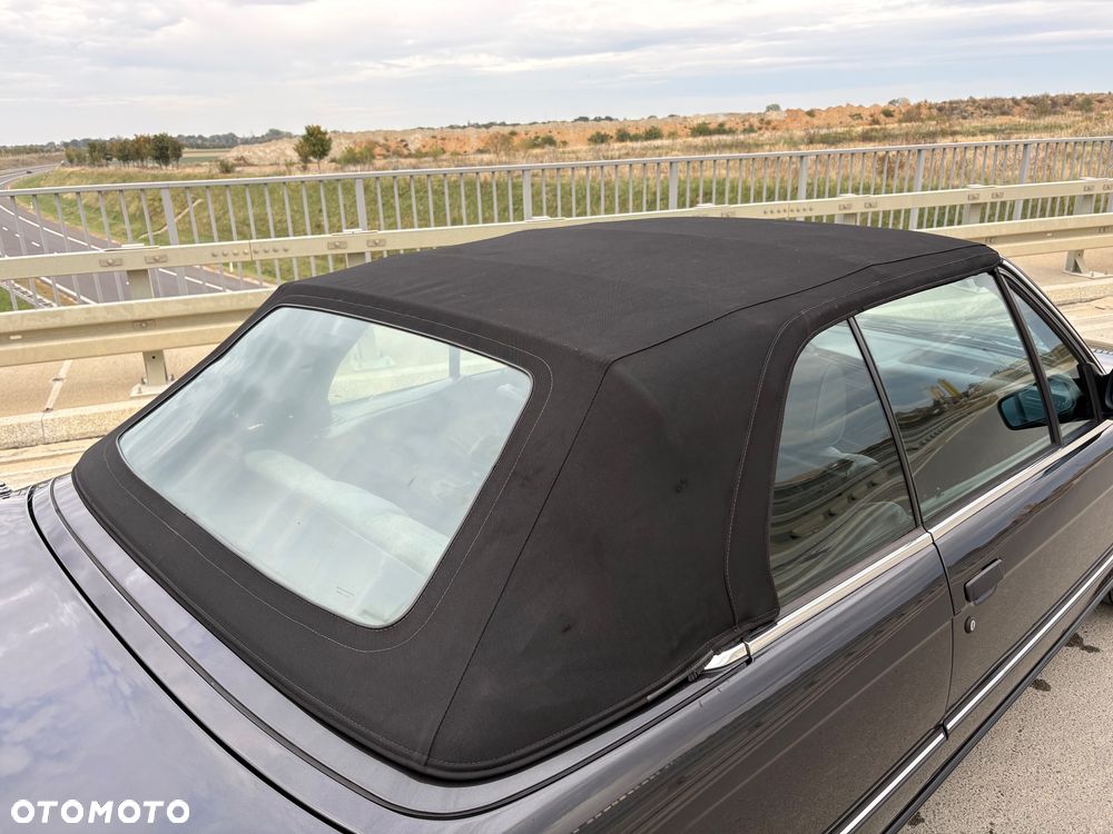 BMW Seria 3 320i - 16