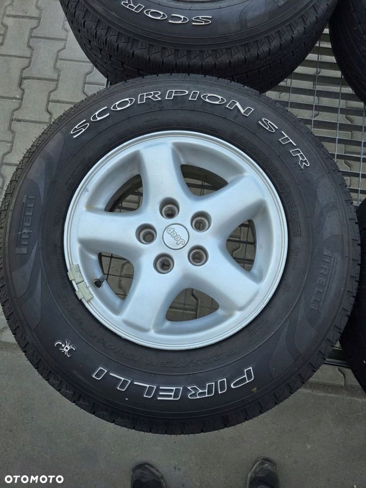 JEEP GRAND CHEROKEE KOŁA FELGI ALUMINIOWE R15 OPONY PIRELLI 225/75 - 3