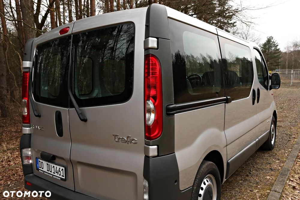 Renault Trafic - 22
