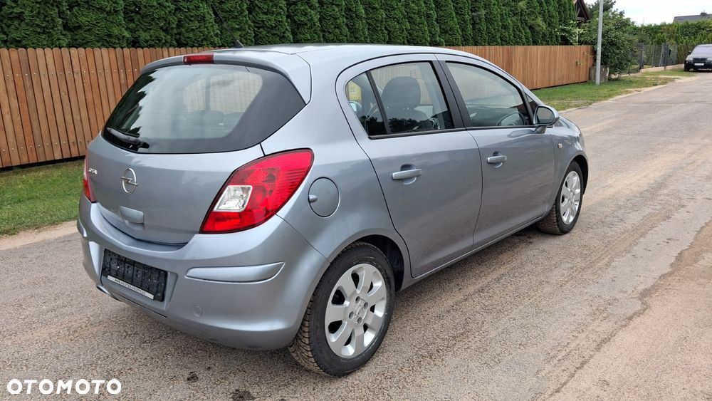 Opel Corsa 1.4 16V Color Edition - 5