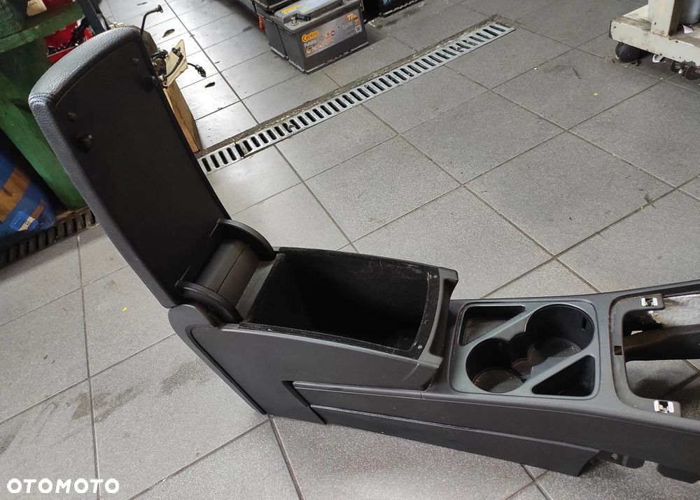 VW PASSAT B6 B7 USA PODŁOKIETNIK TUNEL SKÓRA SKÓRZANY - 5