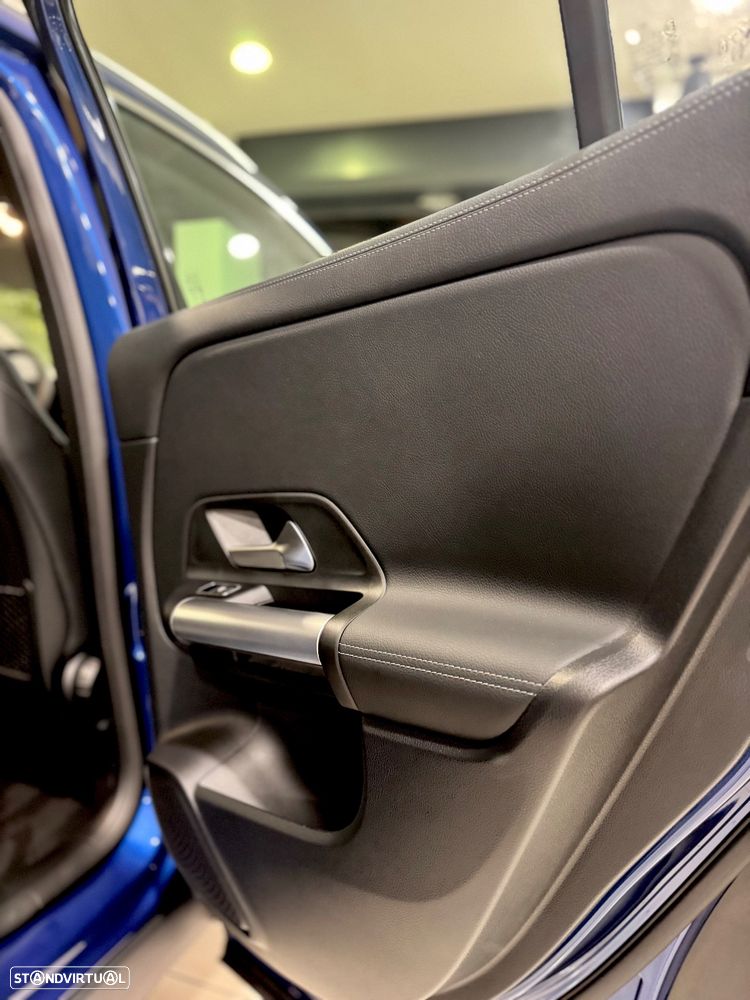 Mercedes-Benz GLA 250 e Progressive - 29