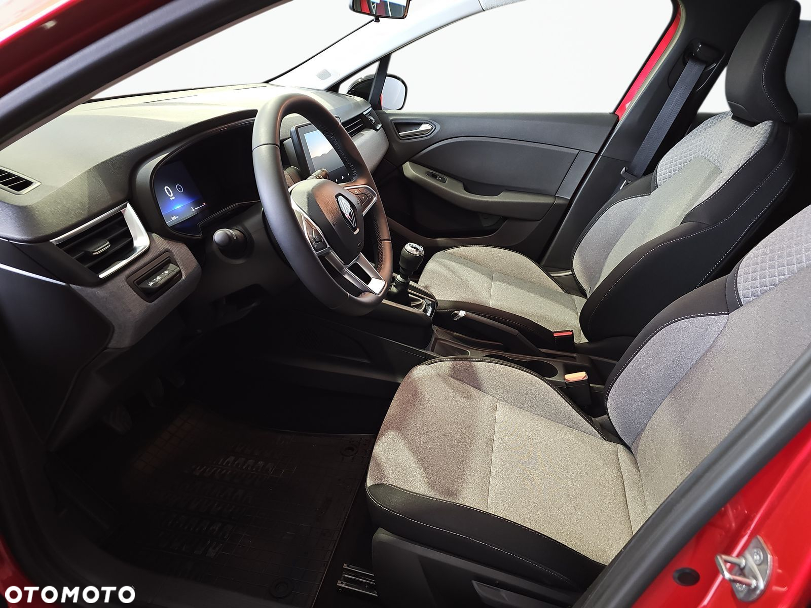 Renault Clio 1.0 TCe Evolution - 14