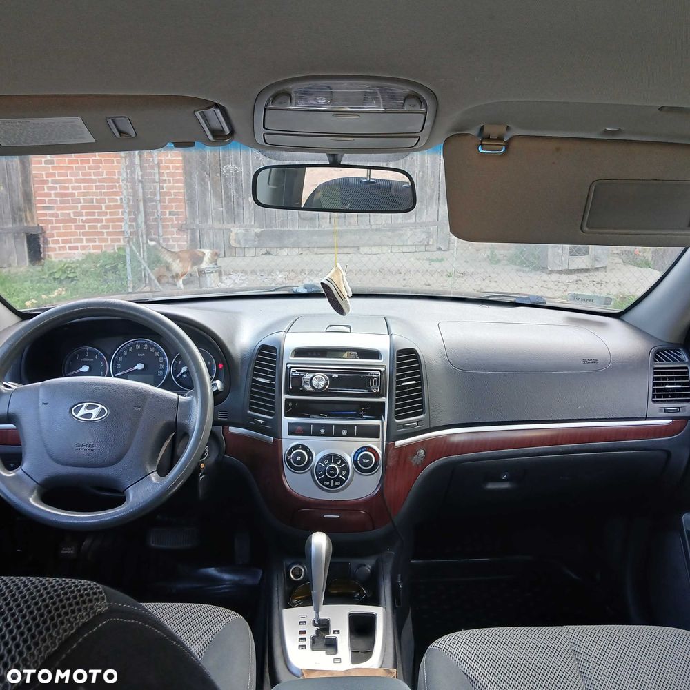 Hyundai Santa Fe - 3