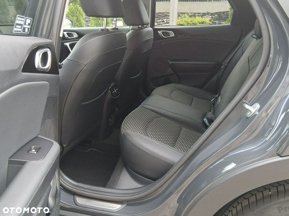 Kia XCeed 1.5 T-GDI L - 16