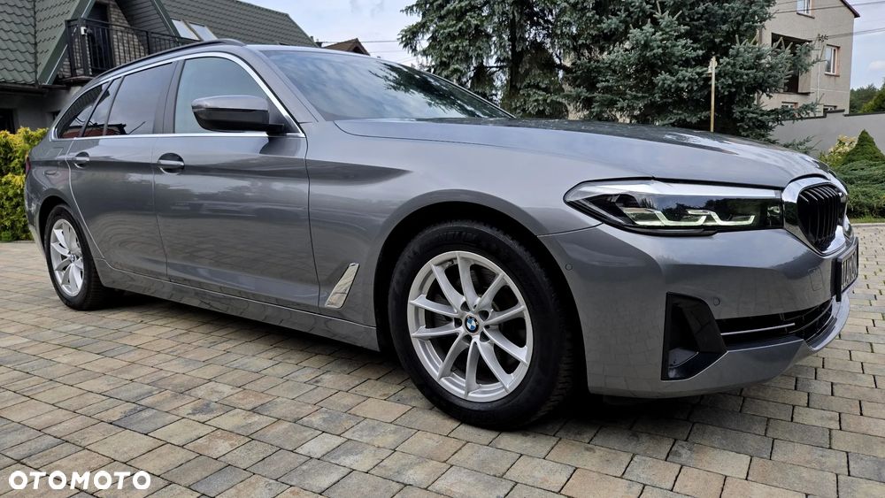 BMW Seria 5 520i Luxury Line - 7