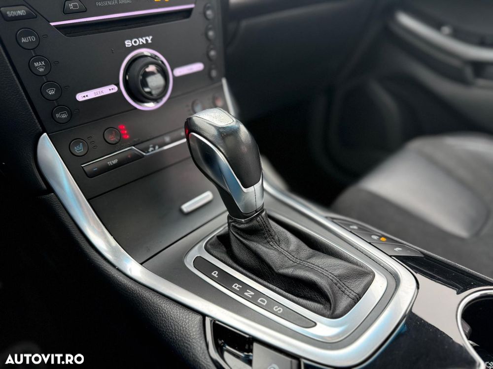 Ford Edge - 20
