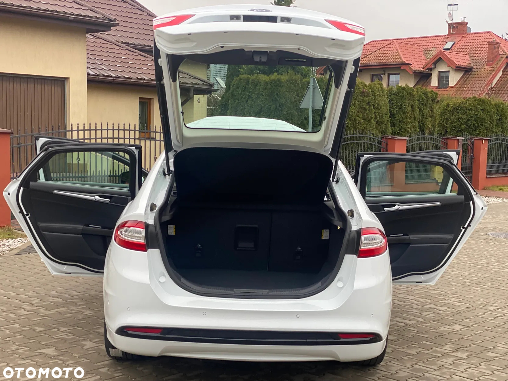 Ford Mondeo 1.5 EcoBoost Edition - 12