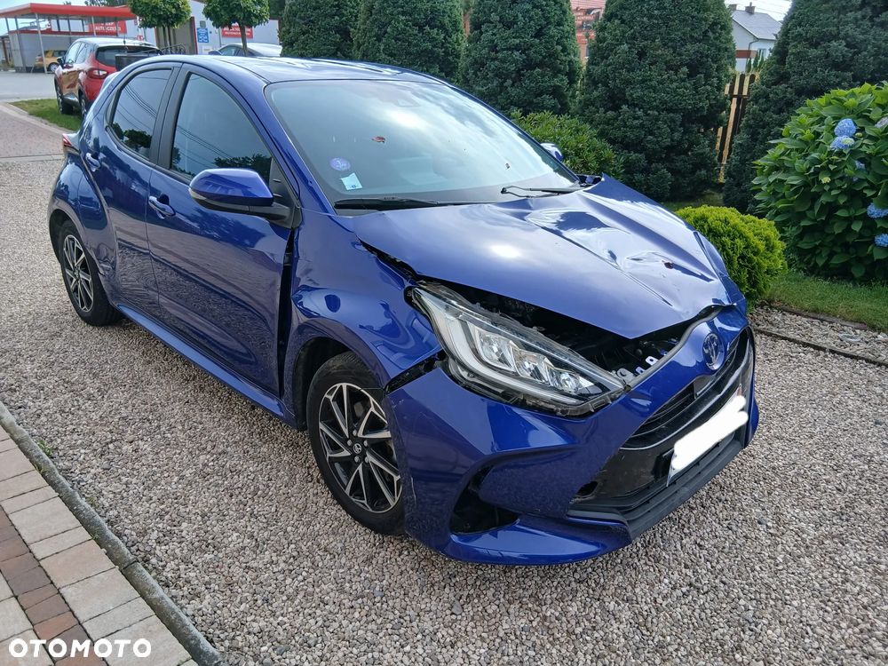 Toyota Yaris - 4