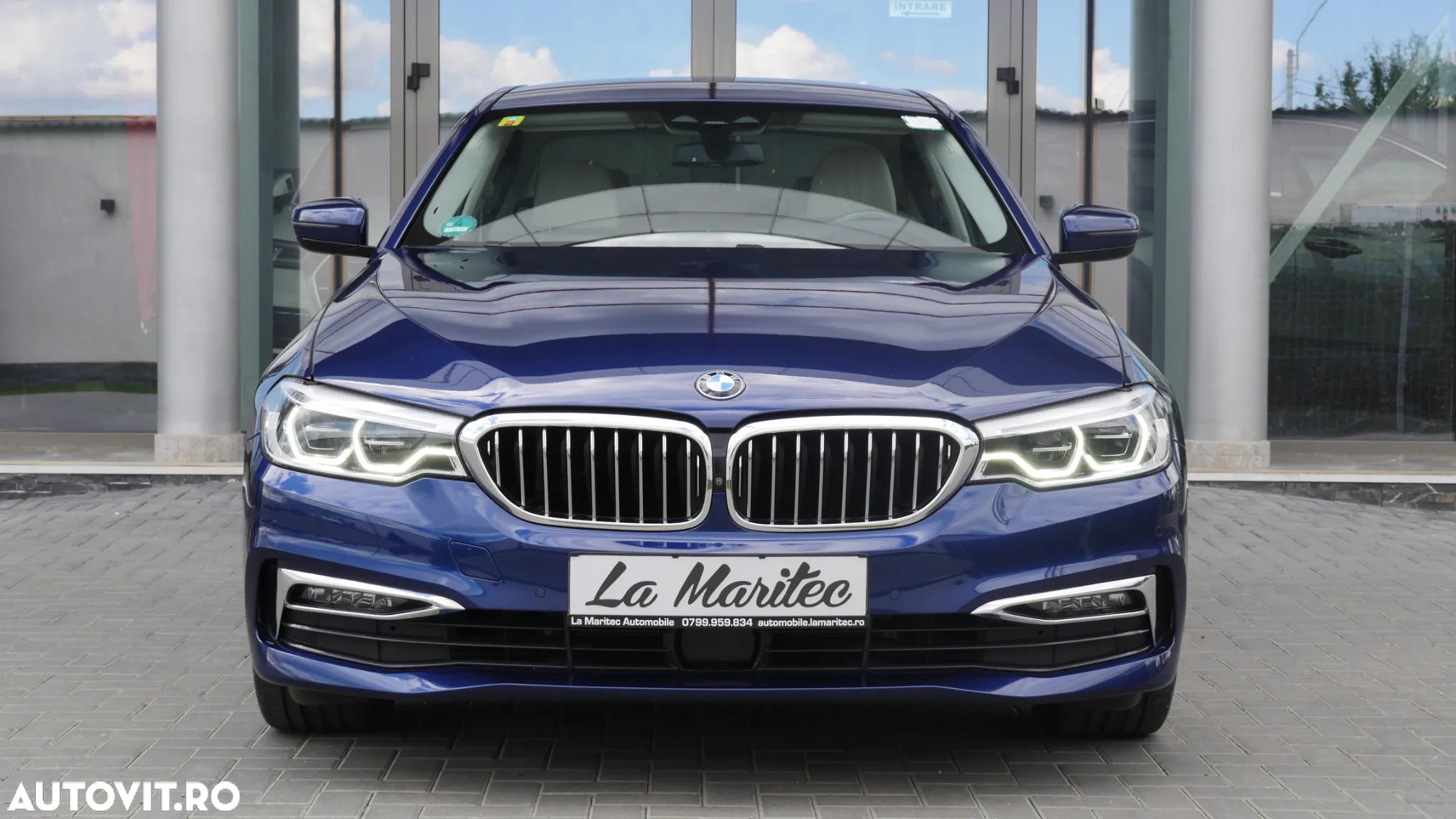 BMW Seria 5 530i Aut. Luxury Line - 1