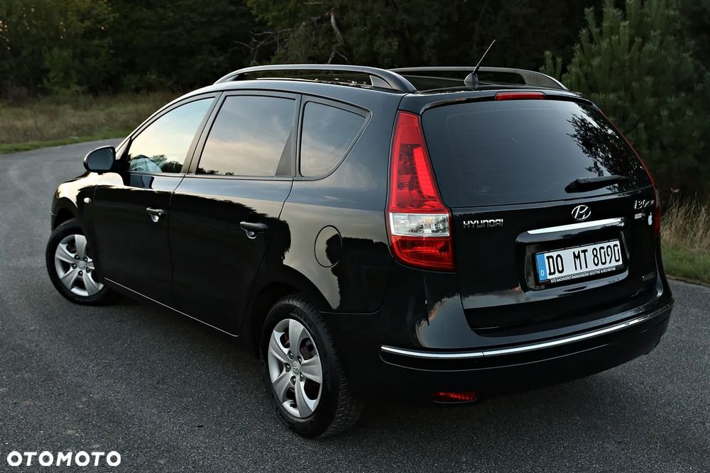 Hyundai i30 i30cw 1.6 CRDi blue Classic - 27