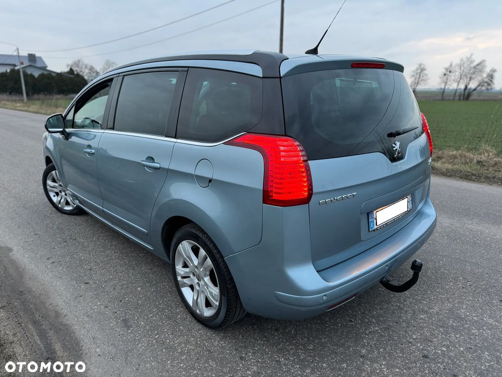 Peugeot 5008 - 11