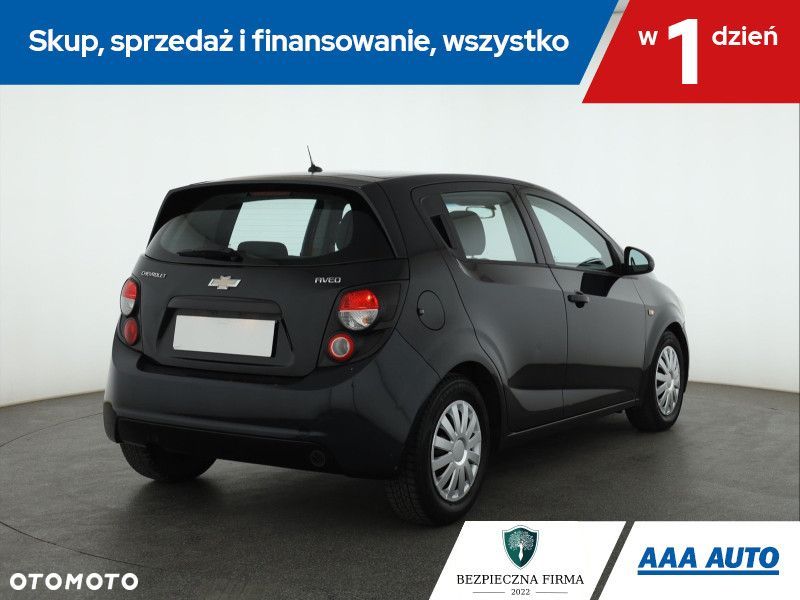 Chevrolet Aveo - 7