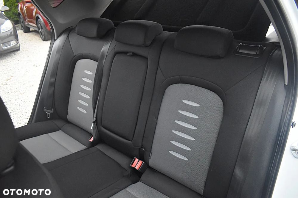 Kia Ceed Cee'd 1.6 CRDi S - 20
