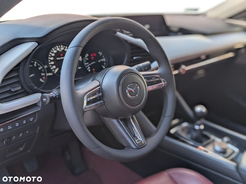 Mazda 3 - 24