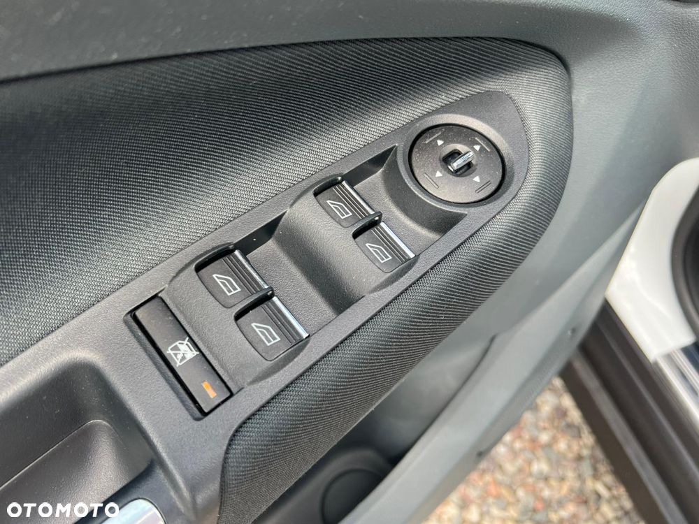 Ford C-MAX 1.6 TDCi Start-Stop-System SYNC Edition - 23