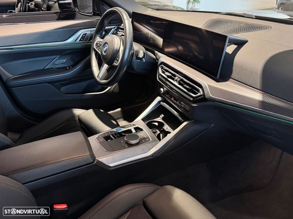 BMW i4 eDrive40 Desportiva M - 8