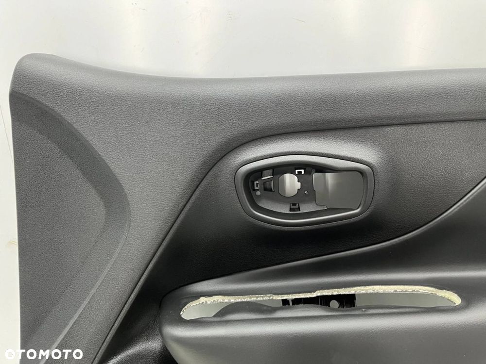 Tapicerka Jeep Renegade 14r.- prawy przedni boczek drzwi pasażera podświetlana klamka ekoskóra - 6