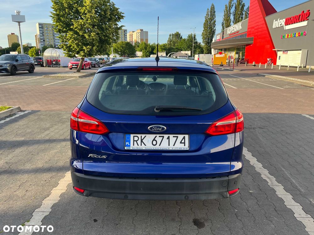 Ford Focus - 4