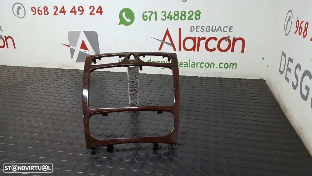 EMBELIZADOR MERCEDES CLASE C (W203) BERLINA 220 CDI (203.006) - 1