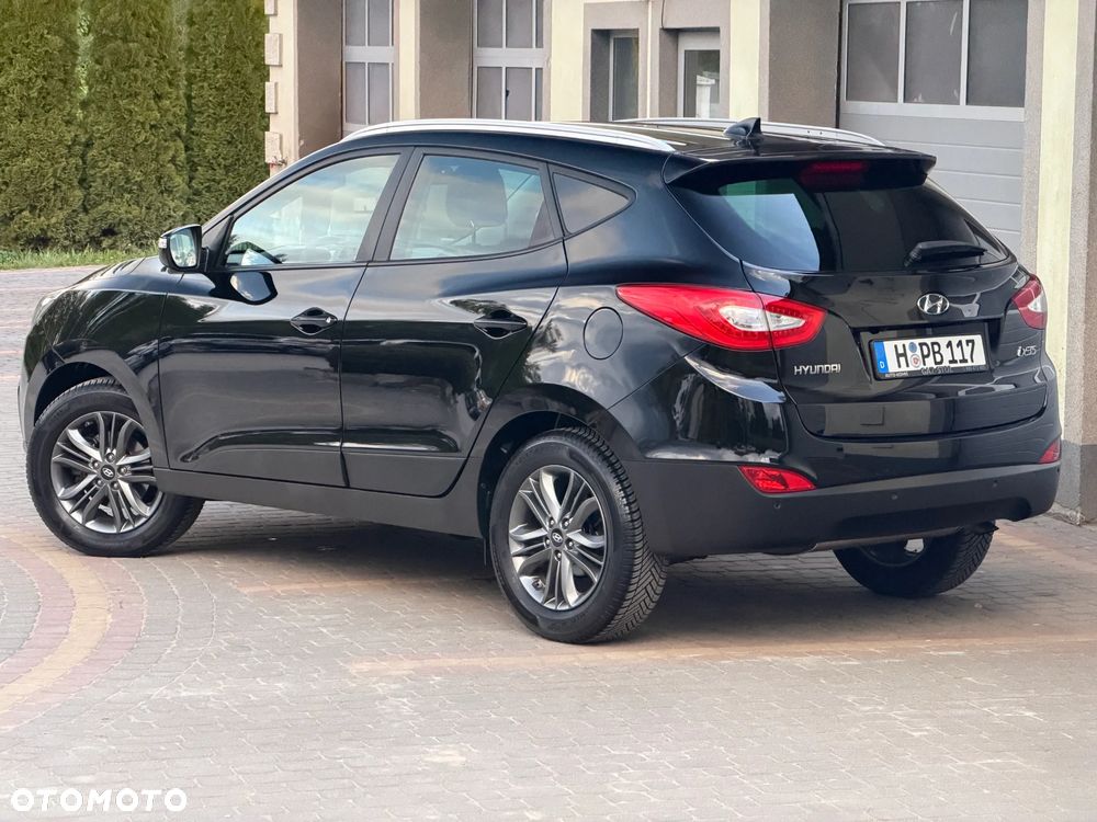 Hyundai ix35 1.6 2WD Fifa World Cup Edition - 9