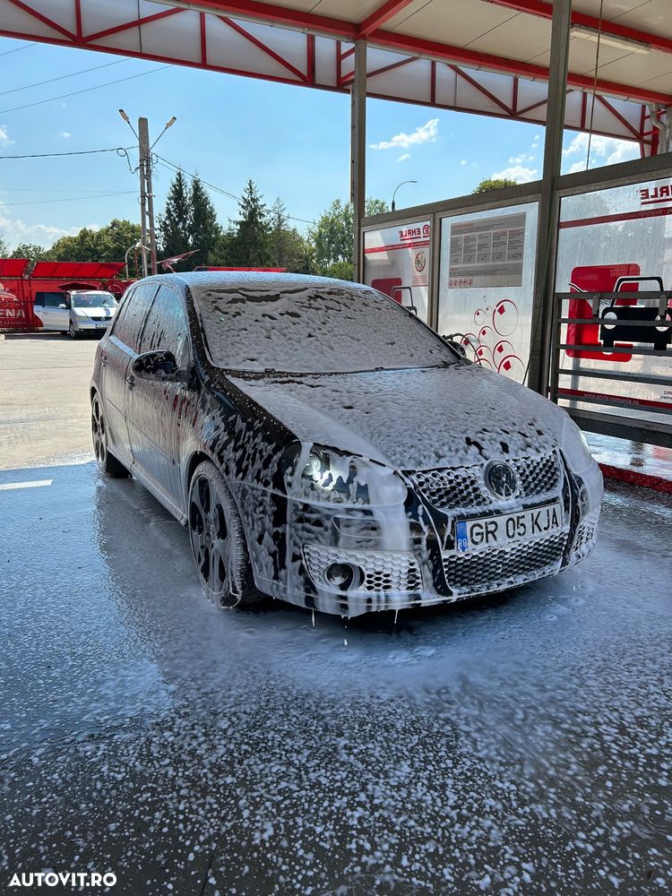 Volkswagen Golf 2.0 FSI GTI DSG - 1