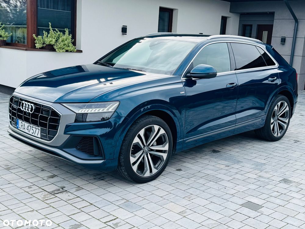 Audi Q8 - 4
