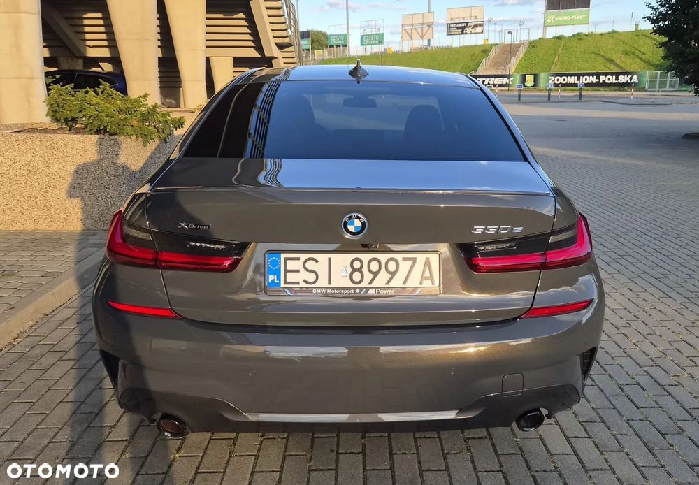 BMW Seria 3 330e PHEV xDrive M Sport sport - 9