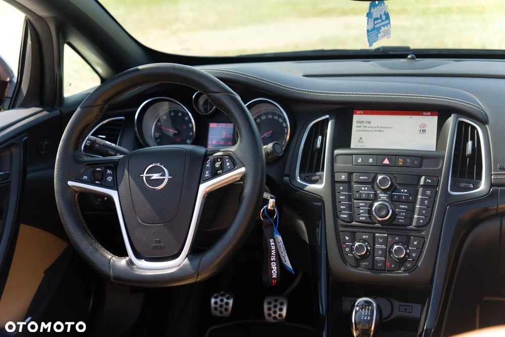 Opel Cascada 1.6 T Cosmo S&S EU6 - 8