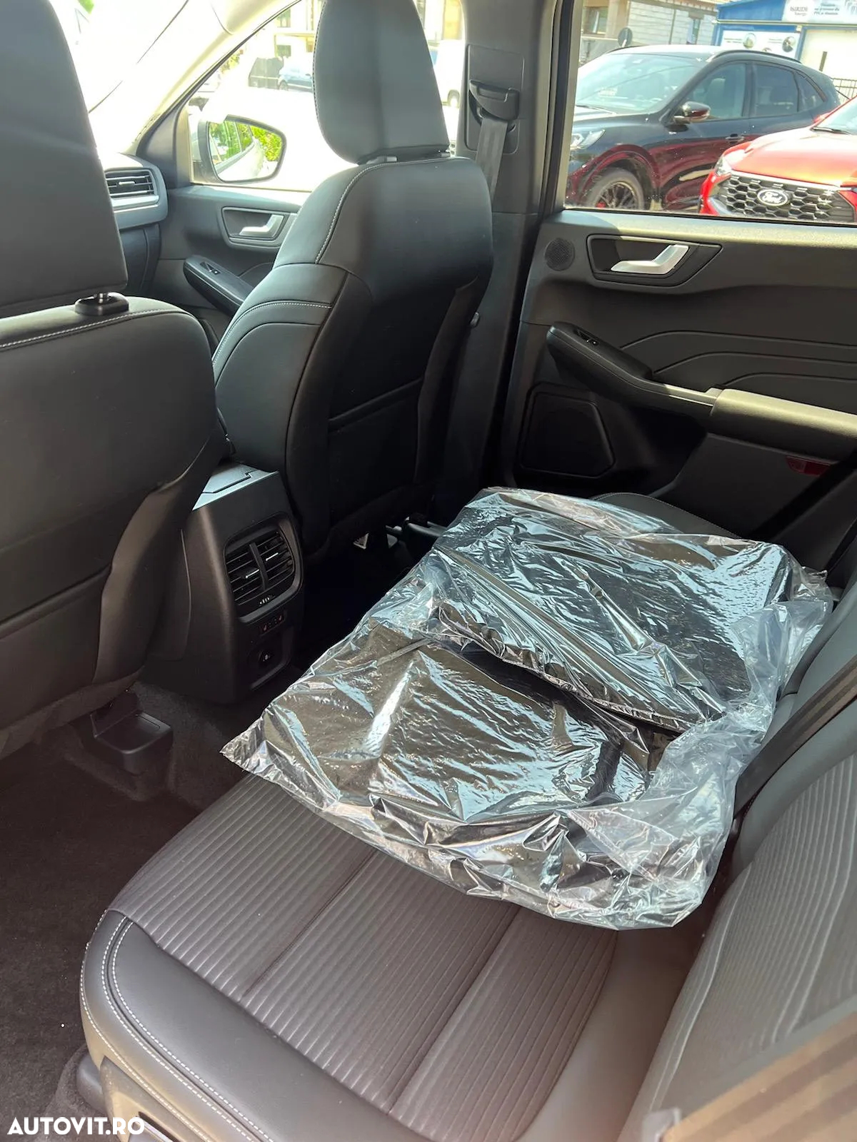 Ford Kuga - 9