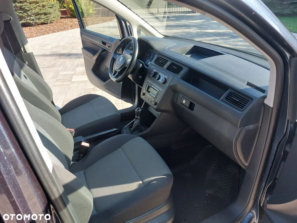 Volkswagen Caddy 2.0 TDI Comfortline - 22