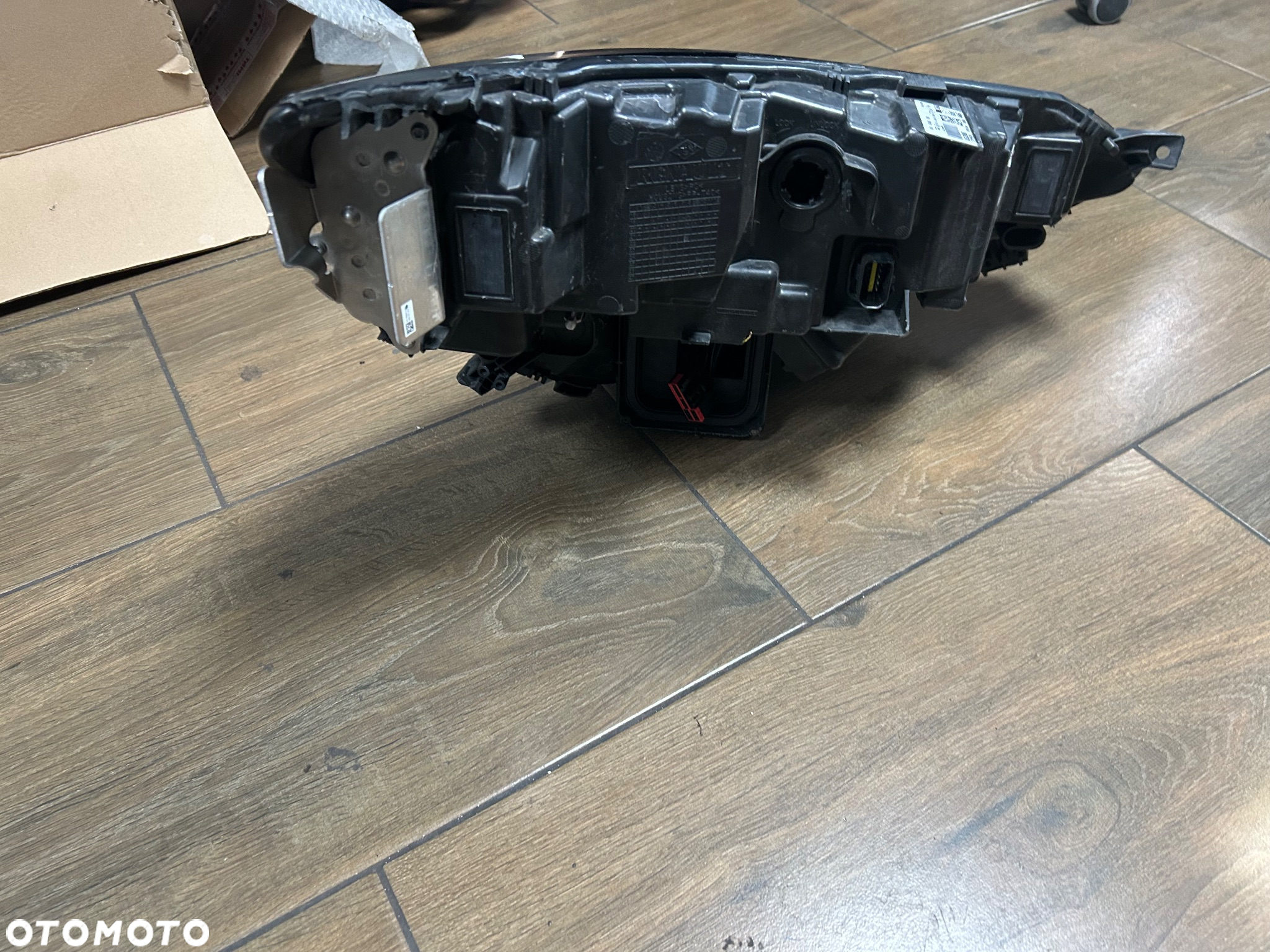 LAMPA LEWA RENAULT MEGANE IV LIFT FULL LED 260608417R ORG. - 3