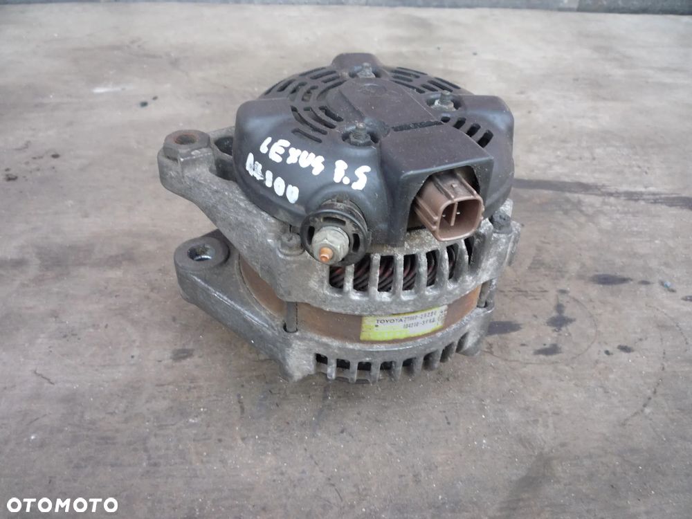 LEXUS RX 300 II 3.0 ALTERNATOR - 2