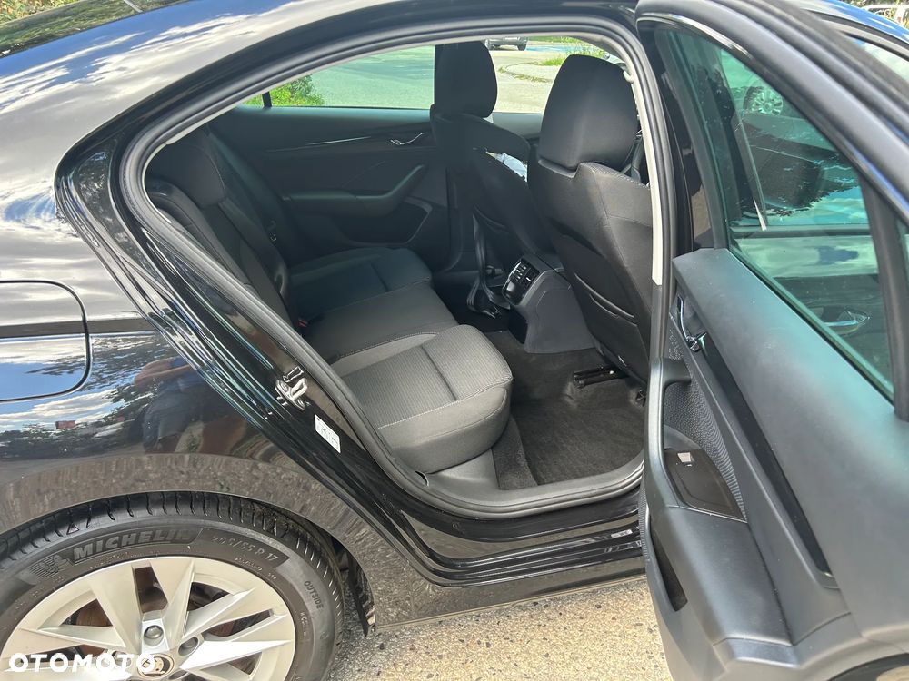 Skoda Octavia 1.5 TSI e-Tec Ambition DSG - 12