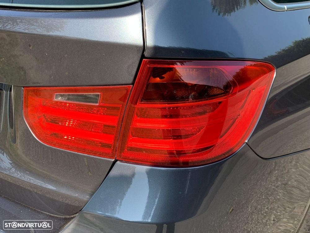 BMW 320 d Touring Auto Pack M - 52
