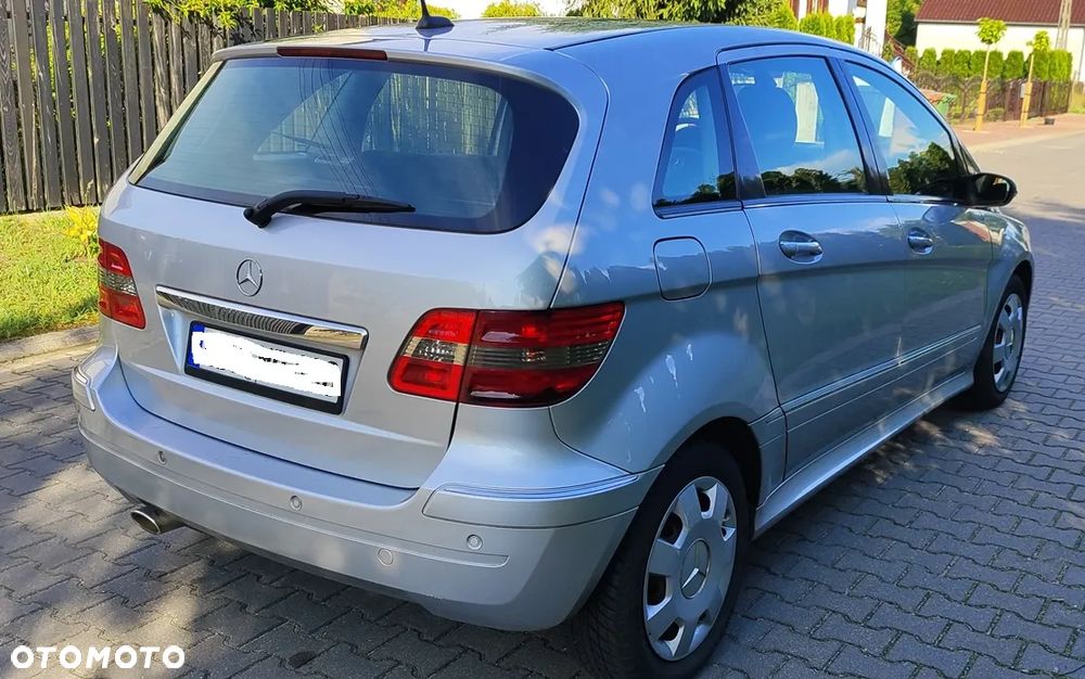Mercedes-Benz Klasa B 180 CDI - 4