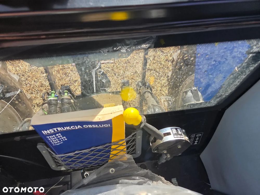 New Holland TD5.85 - 12