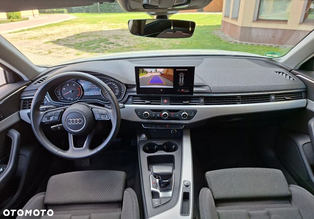 Audi A4 Avant - 25